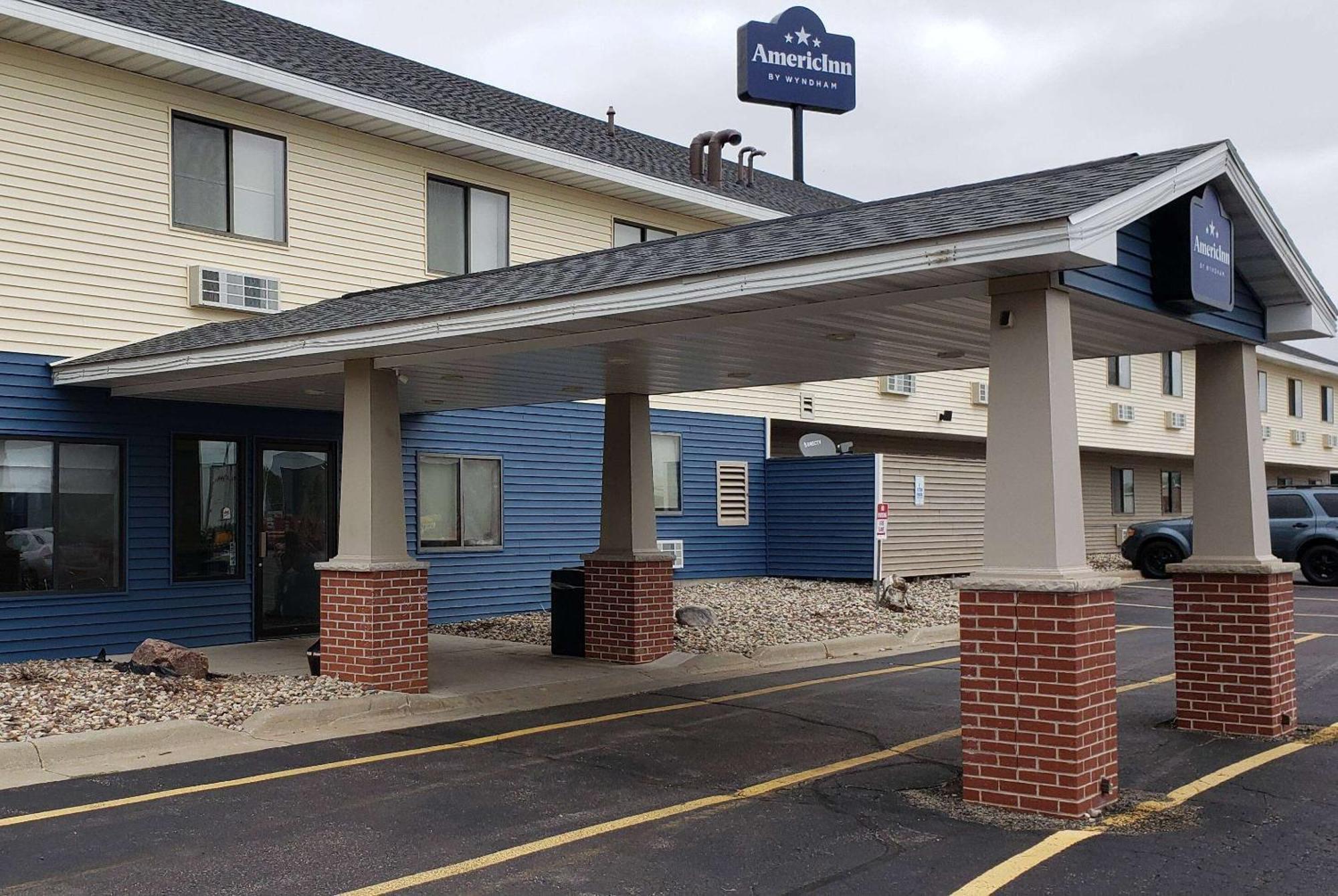 Americinn By Wyndham Mauston Εξωτερικό φωτογραφία